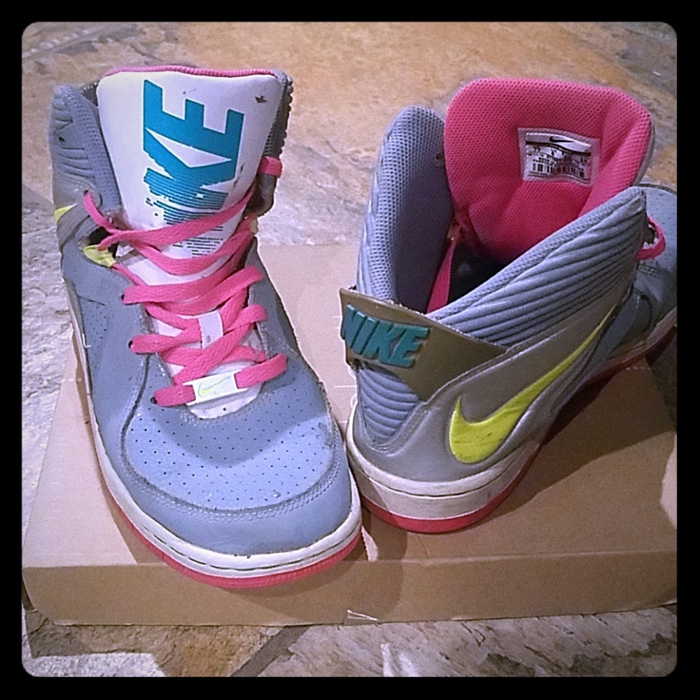 Nike